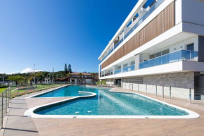 Solar do Atlântico 108 - Excelente apartamento 2 suítes em condomínio à beira mar - Piscina - Solário - (Consultar serviços de roupa de cama e banho)